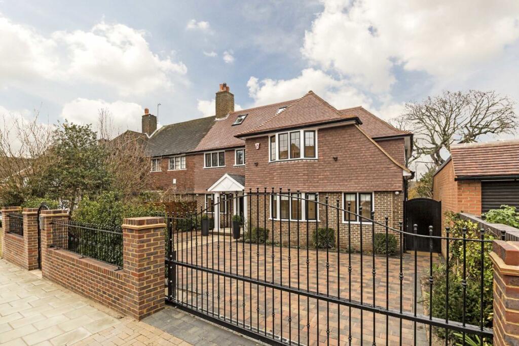 Main image of property: Lytton Grove, Putney