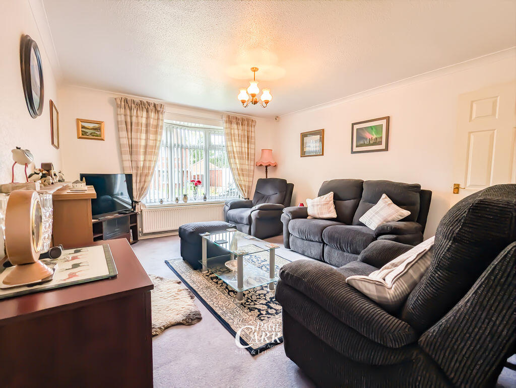 House in Cannock Chase, Hednesford - More