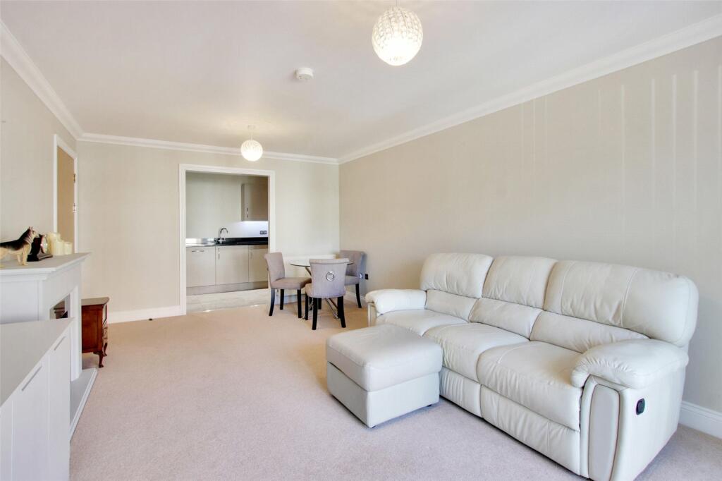 Rowhill Road, Hextable, Kent, BR8 photo 5