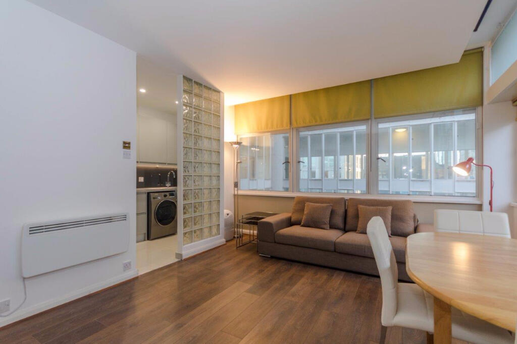 Main image of property: Newington Causeway, SE1