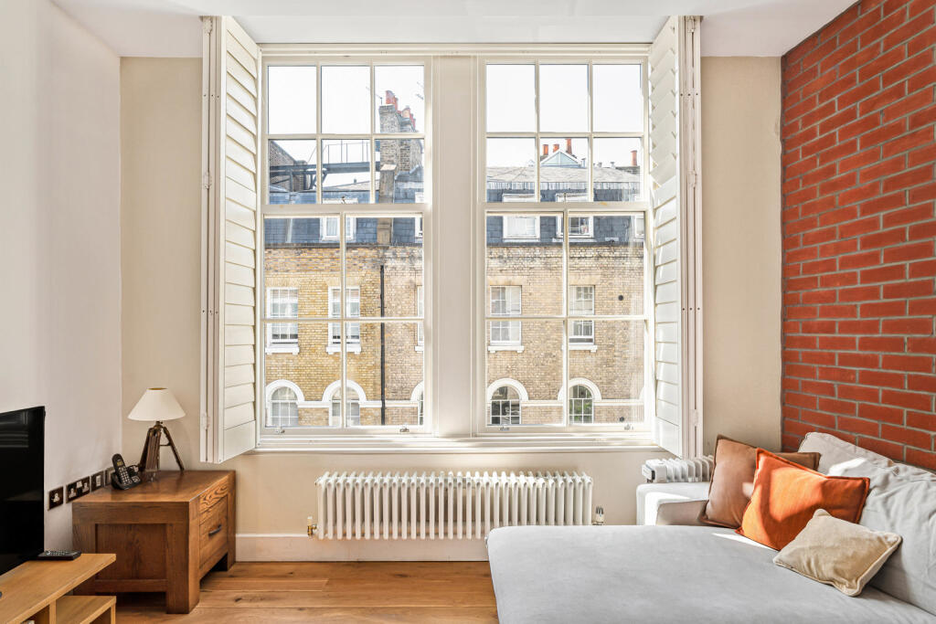 Apartment in London - View 5