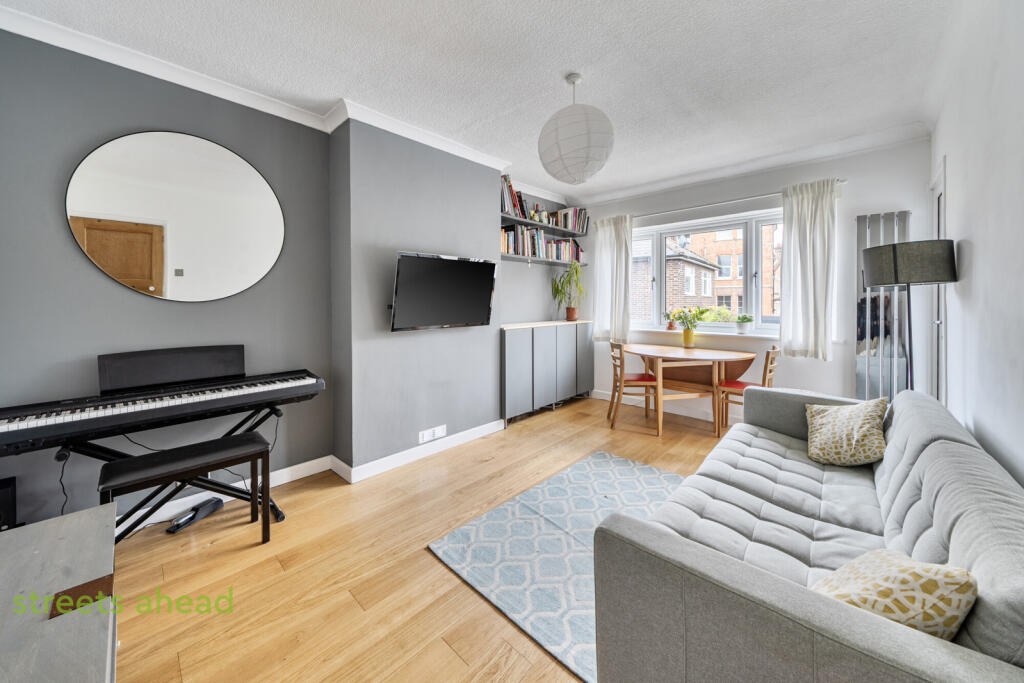 Main image of property: Haysleigh Gardens, London, SE20