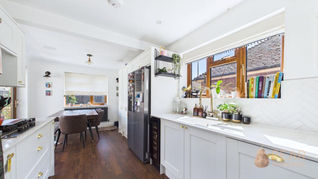 House in Adur, Lancing - More