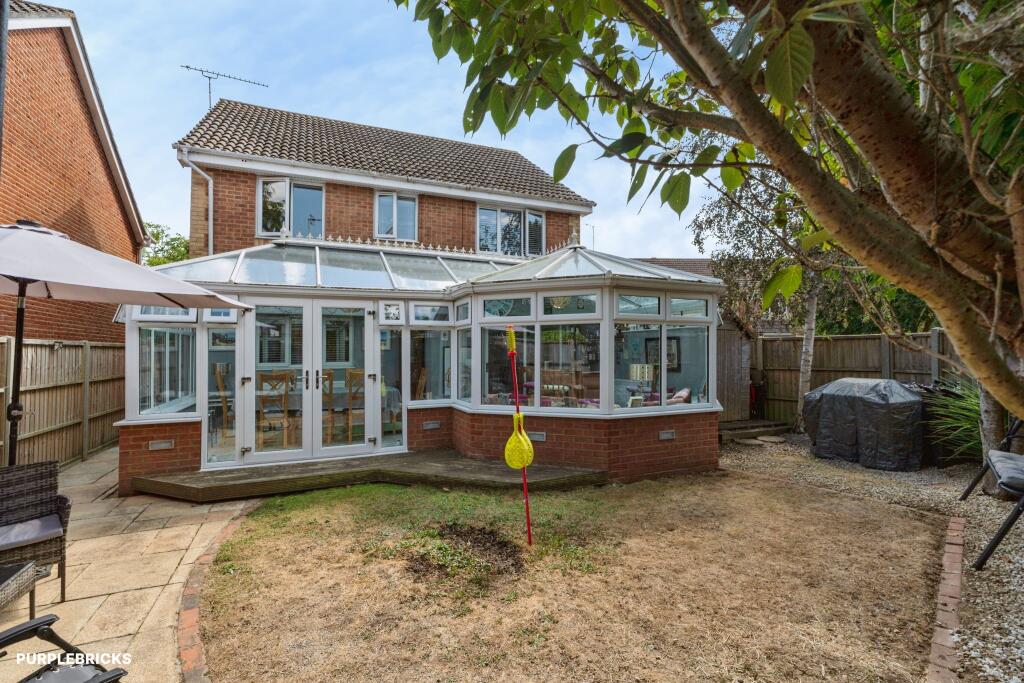 Kingfisher Drive, Littlehampton, BN17 photo 5