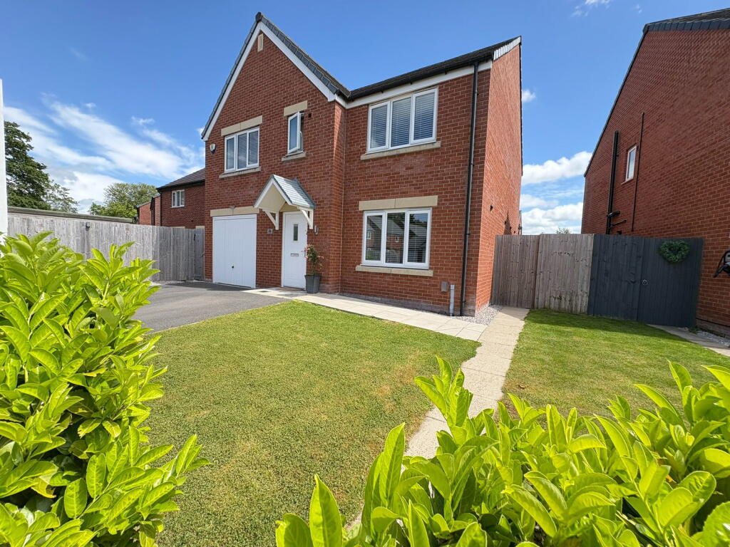 Main image of property: Linnet Road, Maghull, L31 1LP