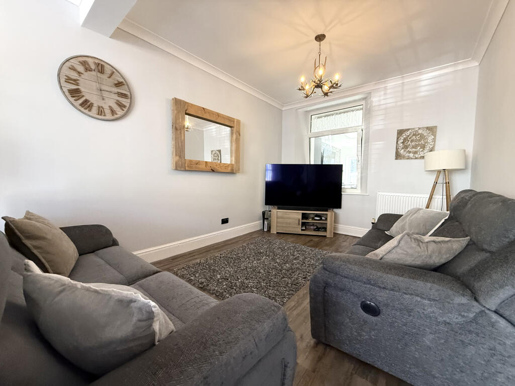 House in Abernant, Aberdare East - View 2