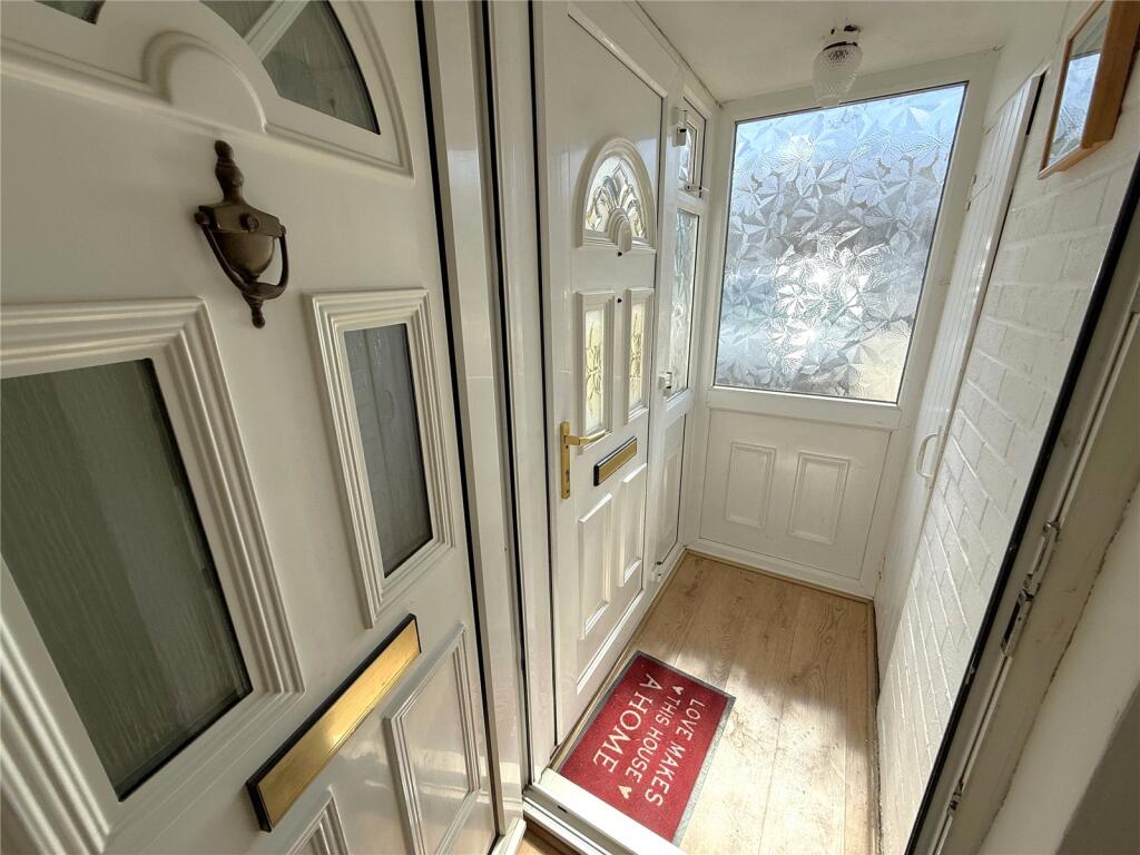 House in Southend-on-Sea - View 5