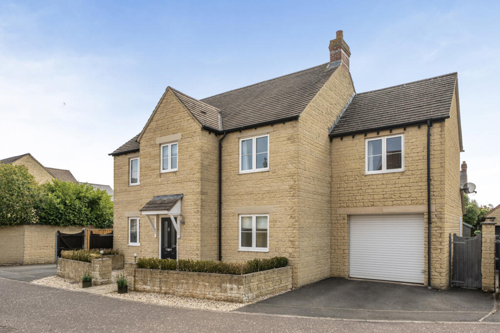 Main image of property: Barley Crescent, Carterton