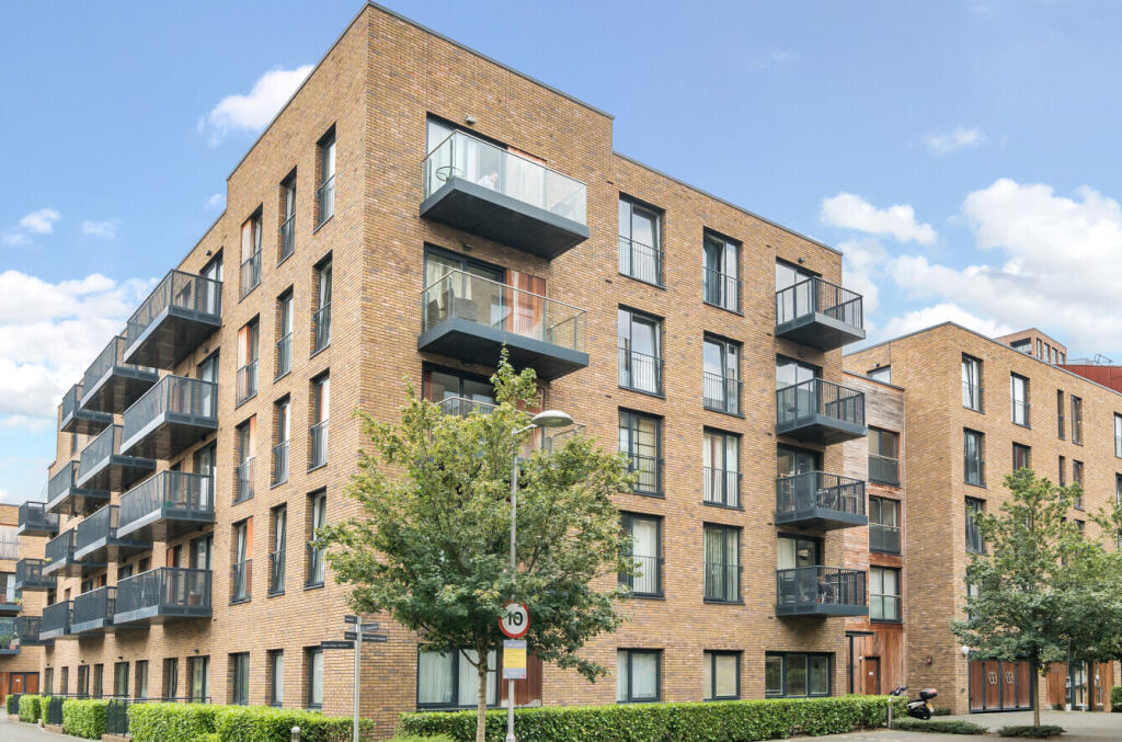 Main image of property: Whiting Way, Surrey Quays, SE16
