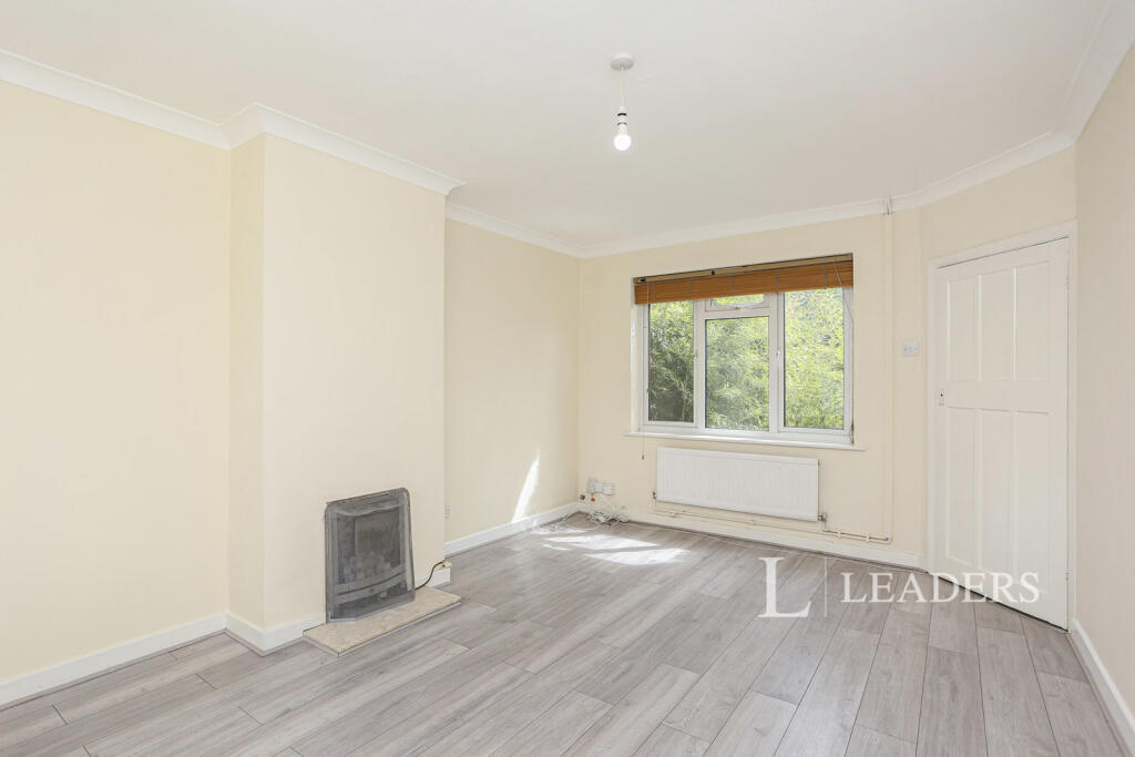 House in London - View 5