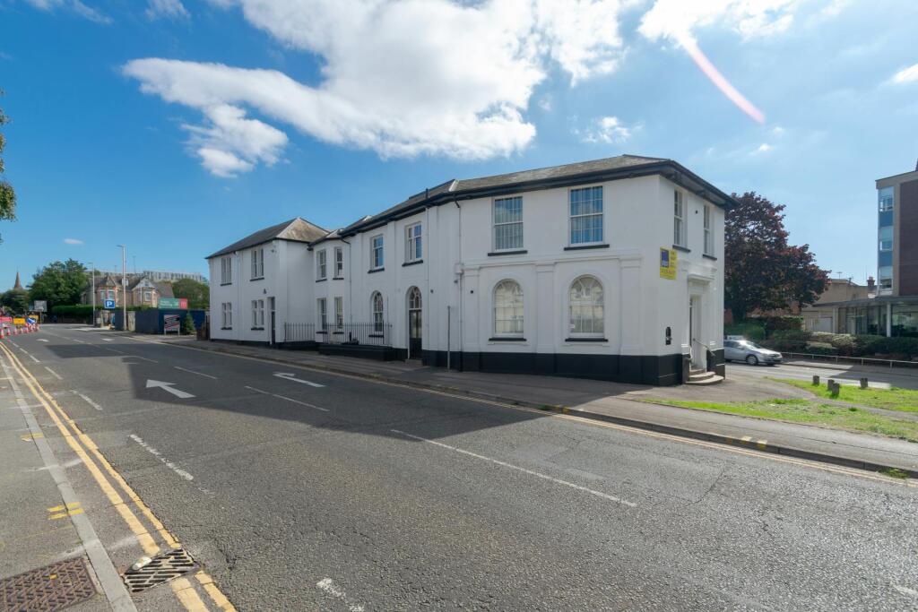 Main image of property: 1 Parkstone Road and 2/2B Longfleet Road, Poole, BH15 2NN