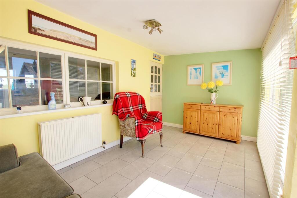 Bank End, North Somercotes, Louth photo 3