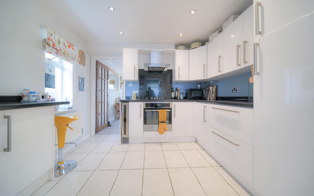 House in Swindon, Melksham - View 2