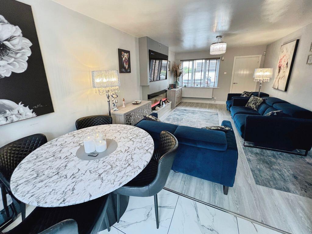 House in Bolton, Westhoughton - View 4