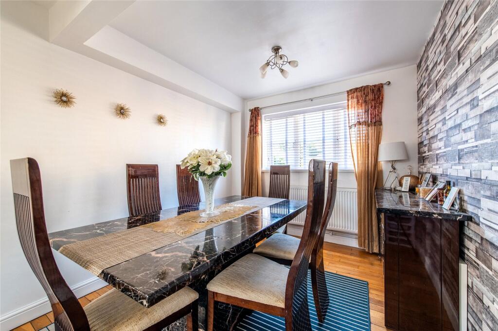 House in Dartford - View 3
