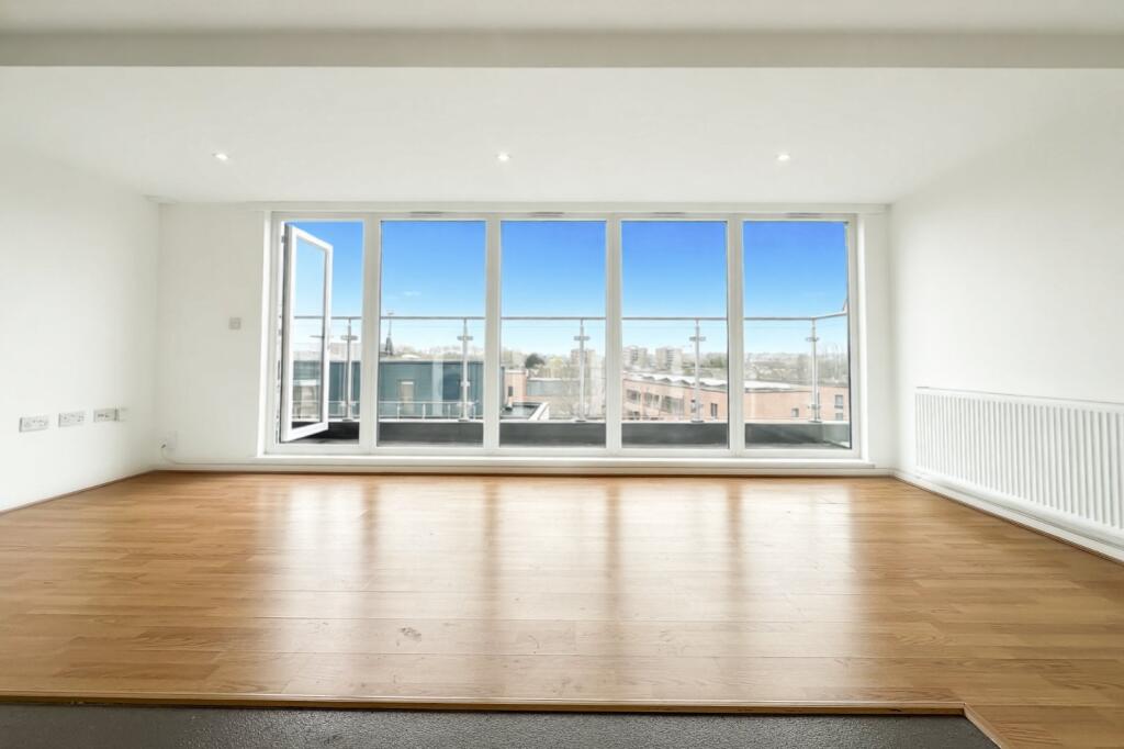 Main image of property: Knighton Park Road, London, SE26