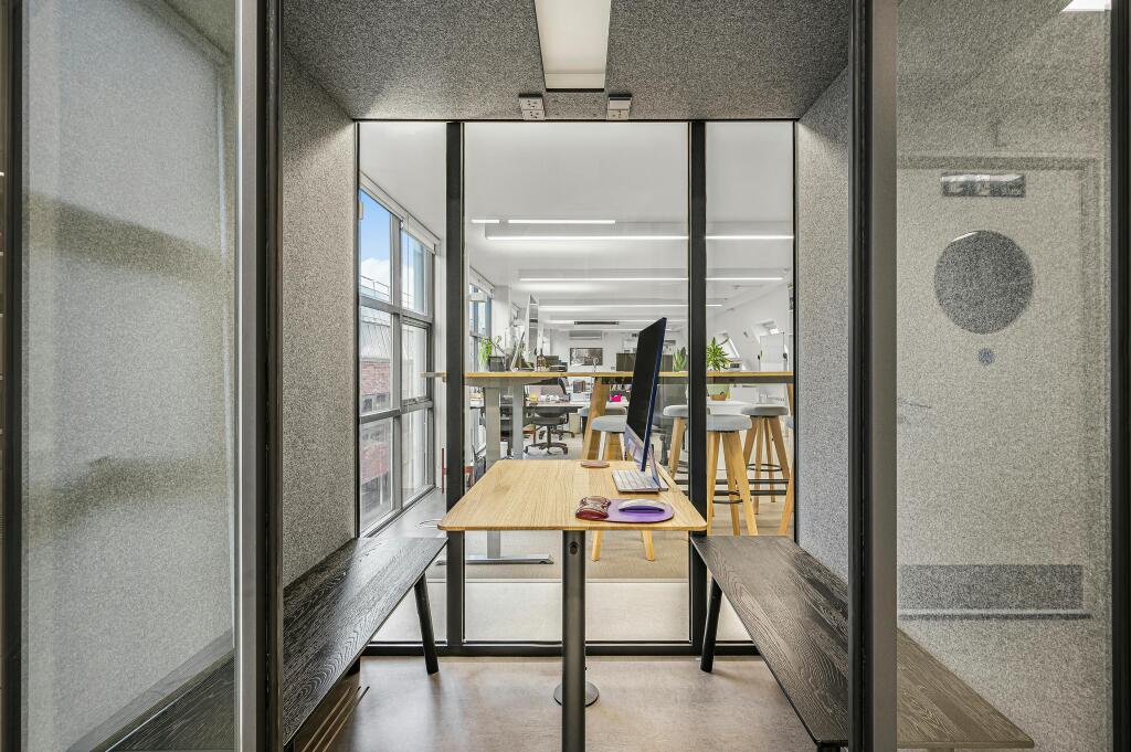 office 7.jpg