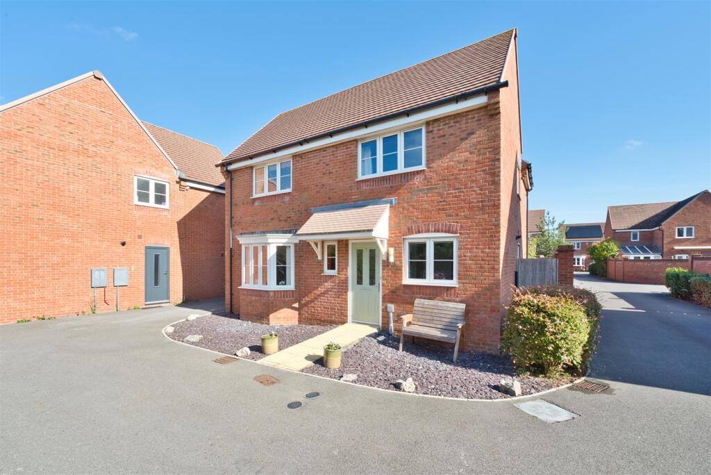 Main image of property: Blackburn Way, West Wick - DETACHED GARAGE