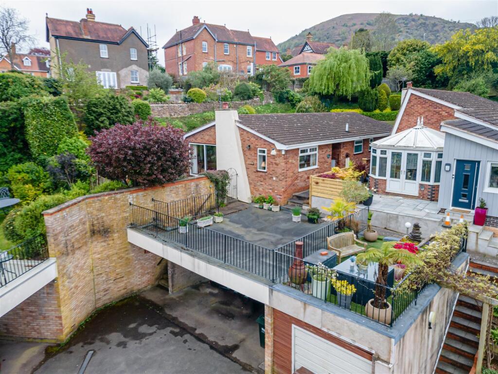 Main image of property: Albert Park Road, Malvern