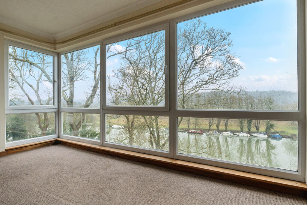 Main image of property: Shooters Hill, Pangbourne, Reading, Berkshire, RG8