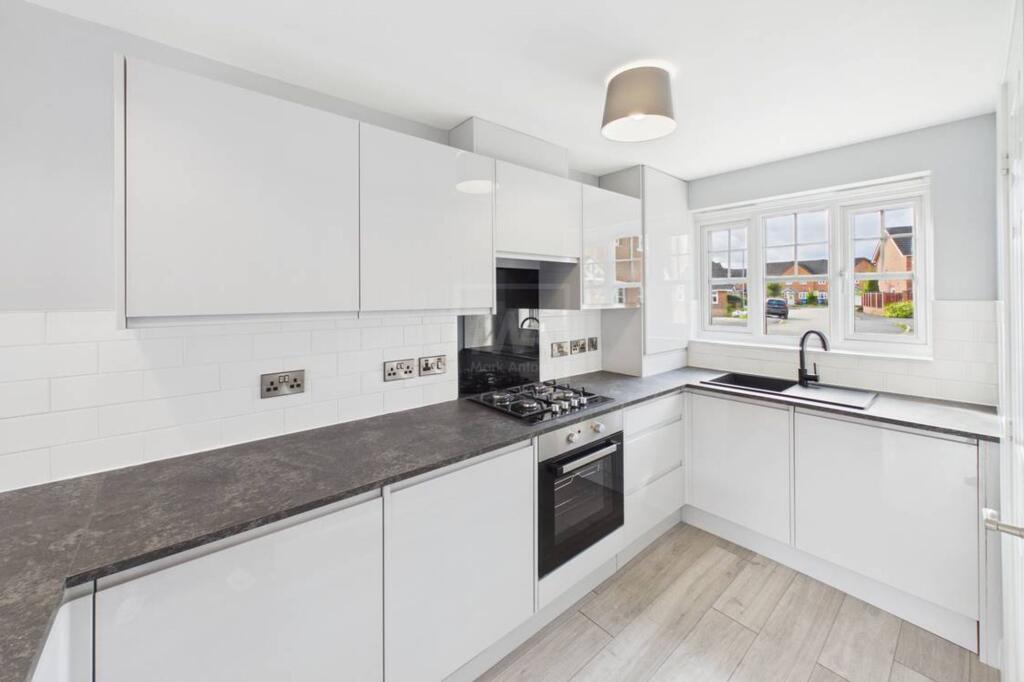 House in Warrington, Bewsey - More
