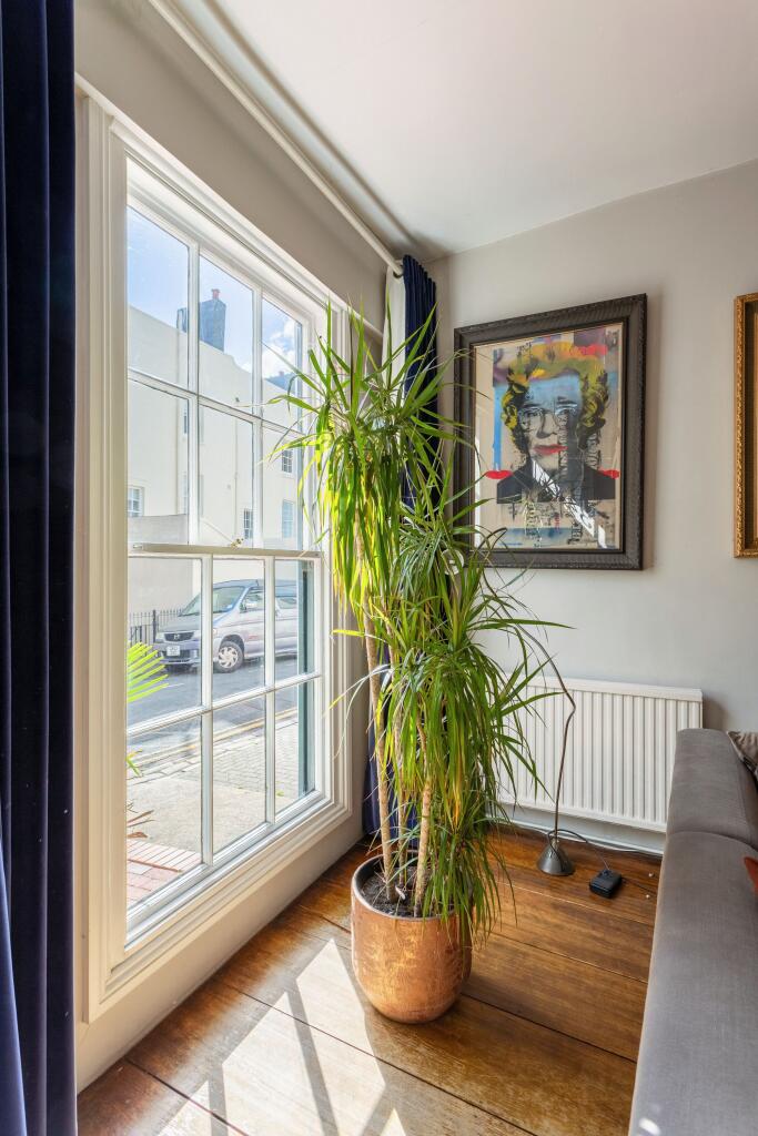 House in Hove, Brunswick - More