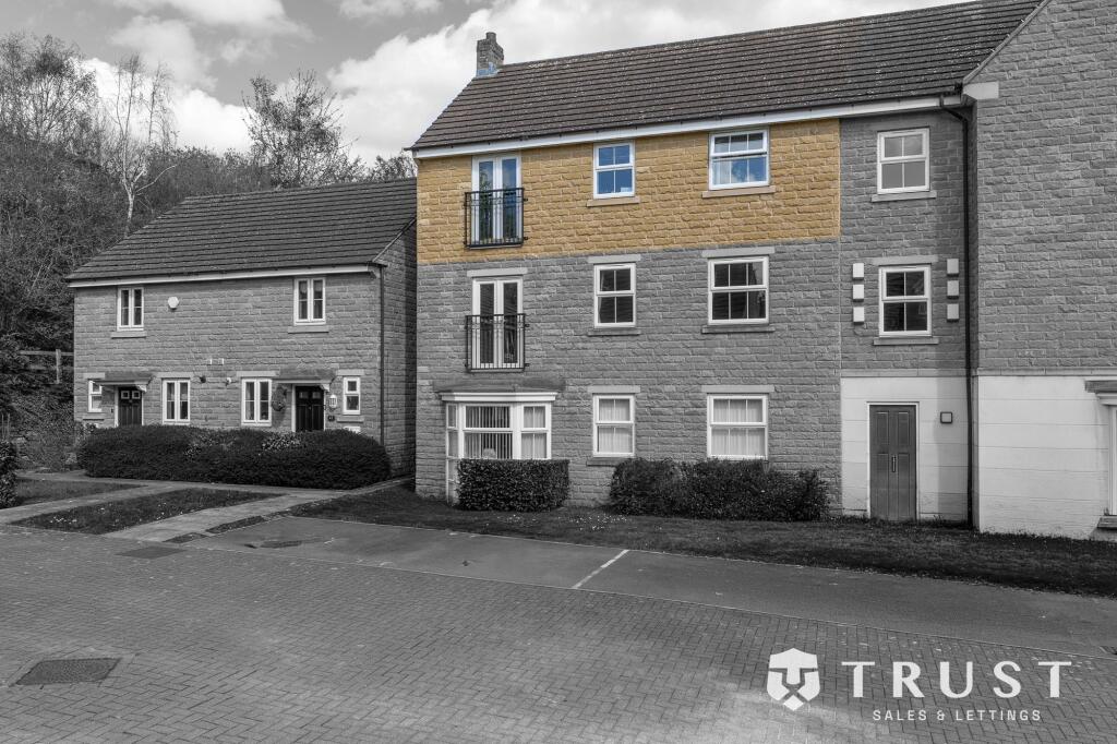 Main image of property: Elsham Meadows, Dewsbury, WF12