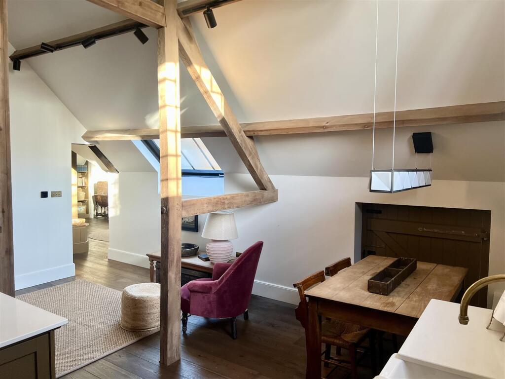 House in Birmingham - More