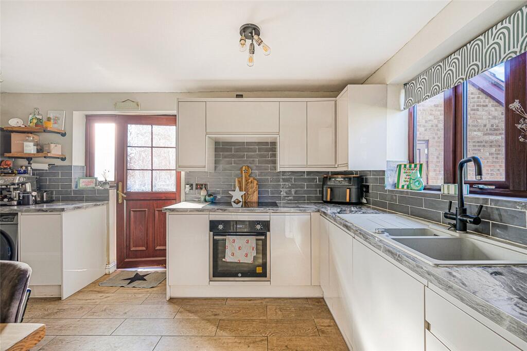 Covel Road, Sleaford, Lincolnshire, NG34 - View 5