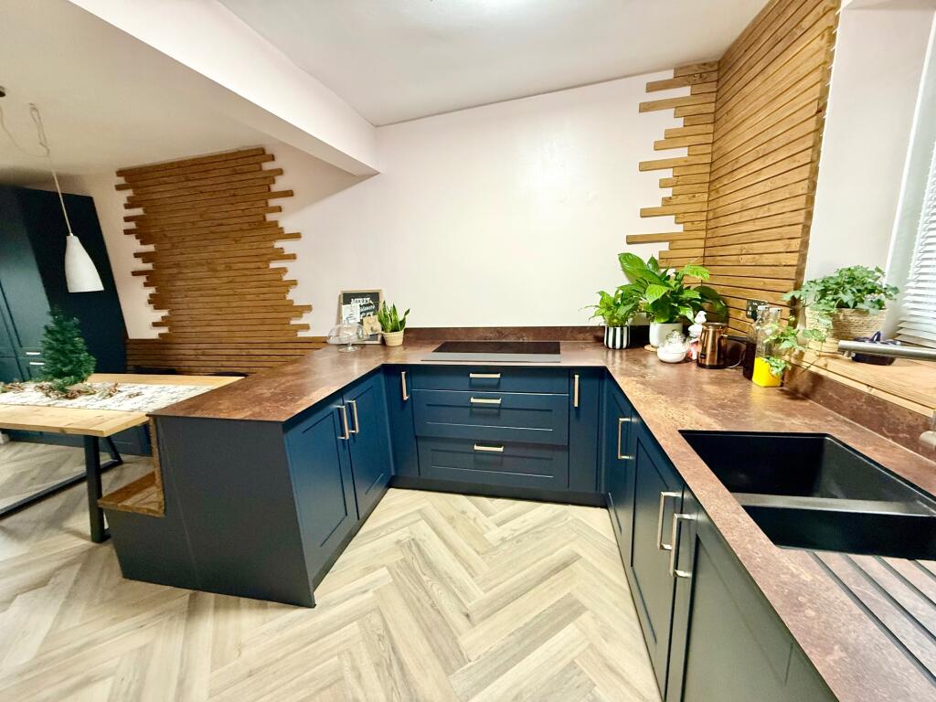 Manor Road, Abersychan, Pontypool photo 4