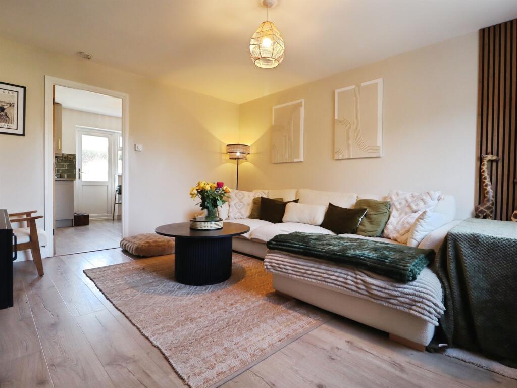 House in Cardiff, Trowbridge - More