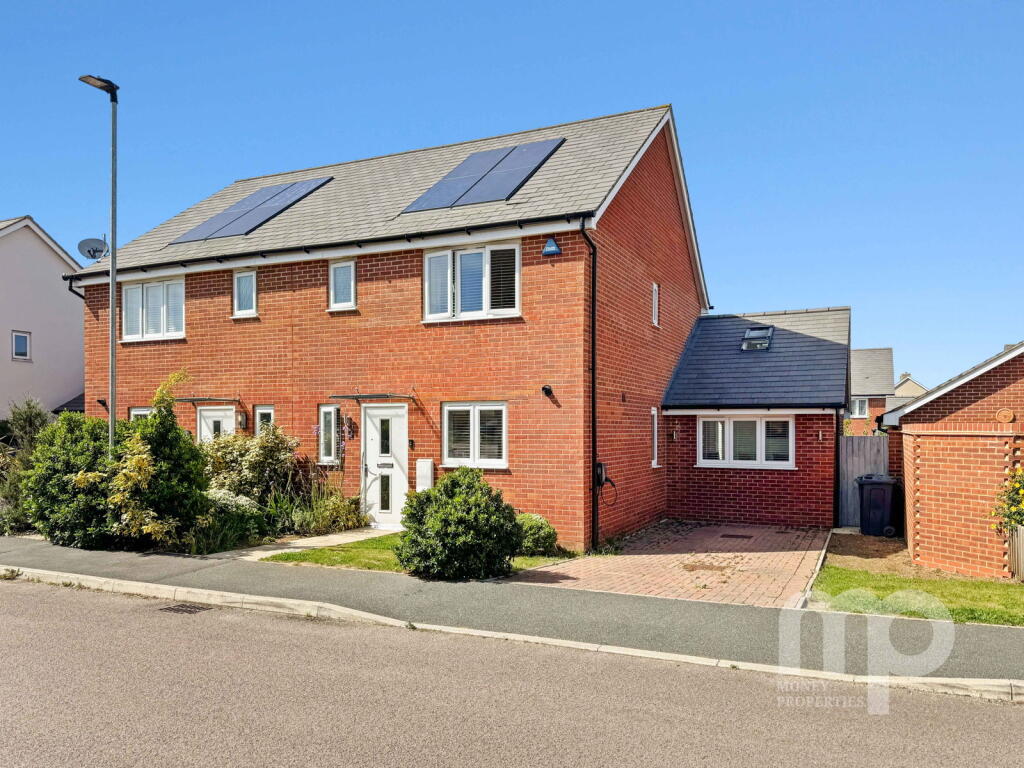 Main image of property: Goshawk Rise, Wymondham, NR18