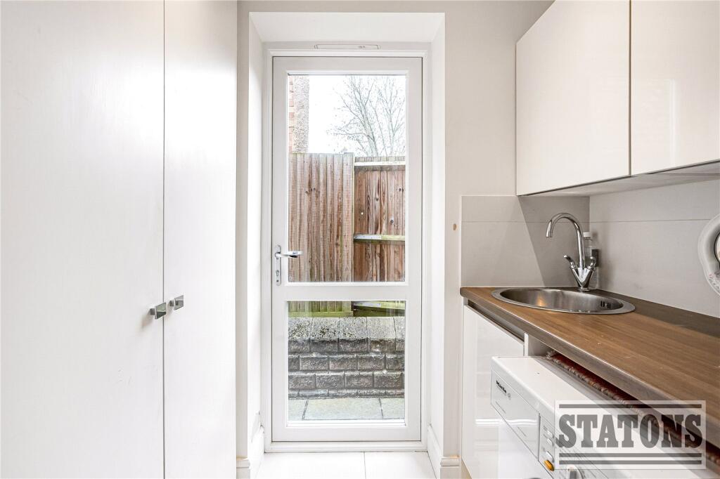 Additional image 9 of Bradmore Way, Brookmans Park, Hertfordshire, AL9