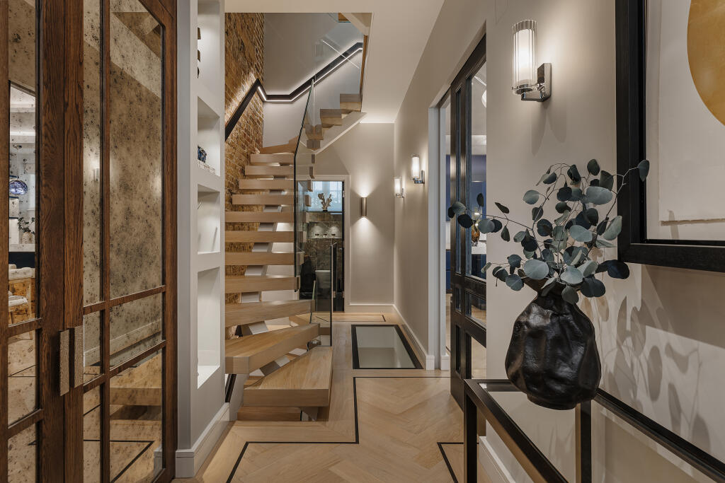 House in London - View 3