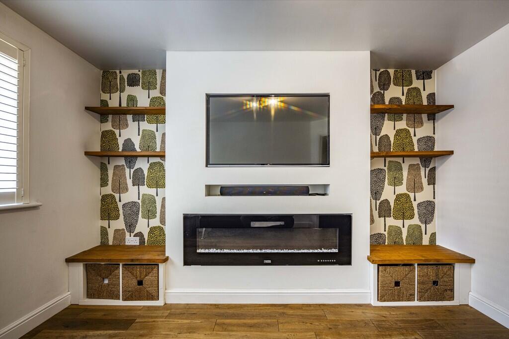 Barnes Close, Wilford, Nottingham - More