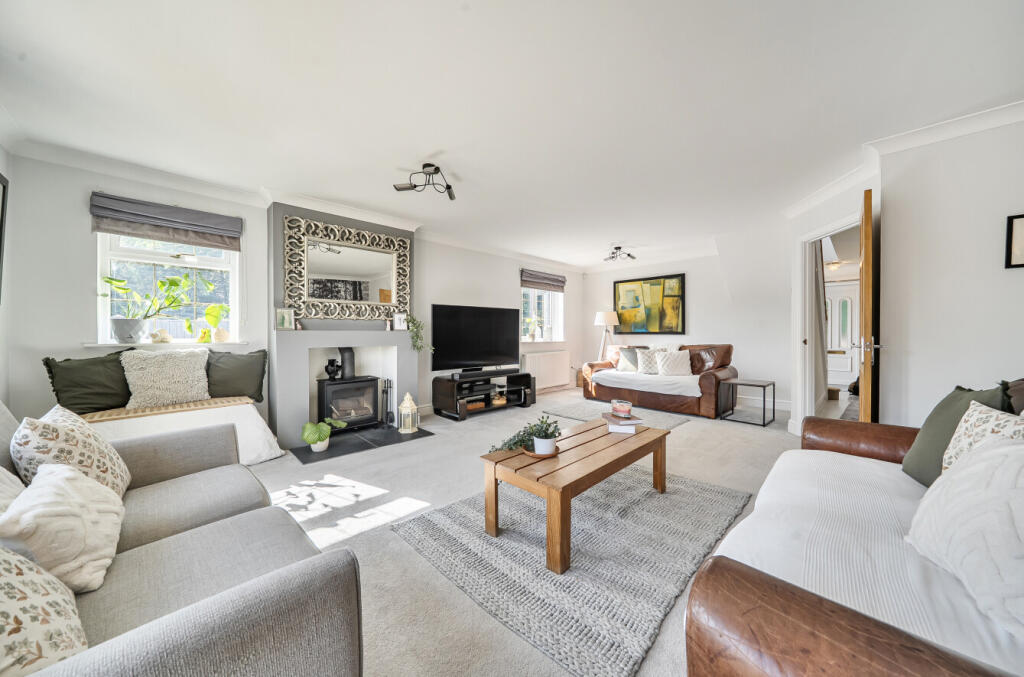 House in Purton, Quarry Farm, Church End - View 2