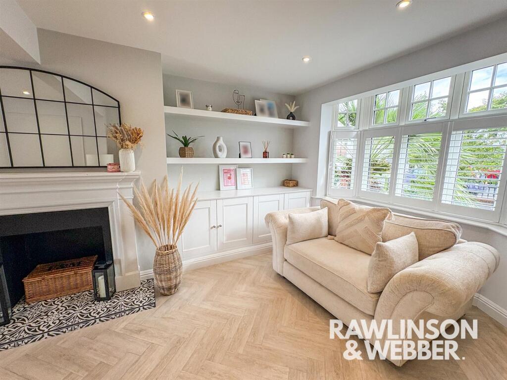 House in Kingston upon Thames - View 4