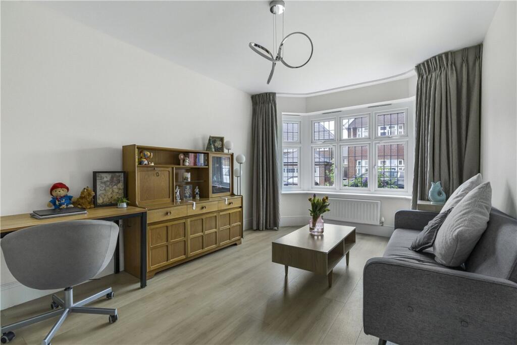 House in Vale of White Horse, Radley - View 5