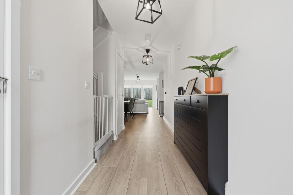 House in Falkirk - View 2