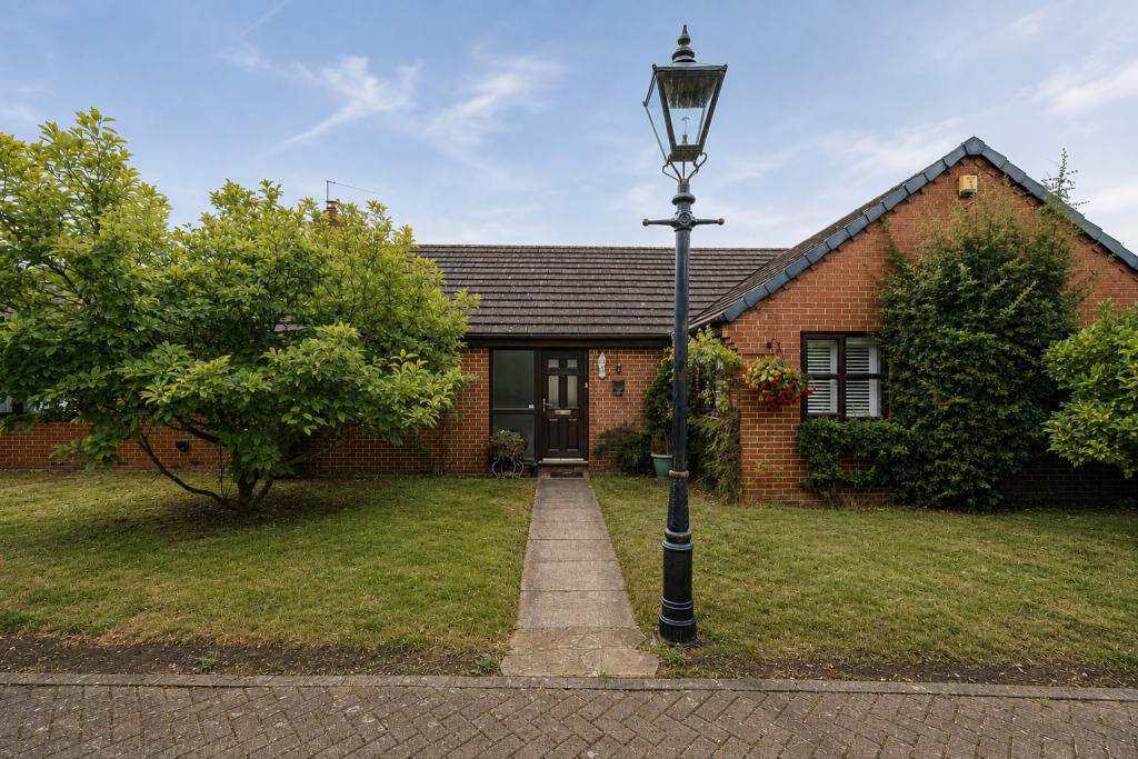 House in Northampton - View 2