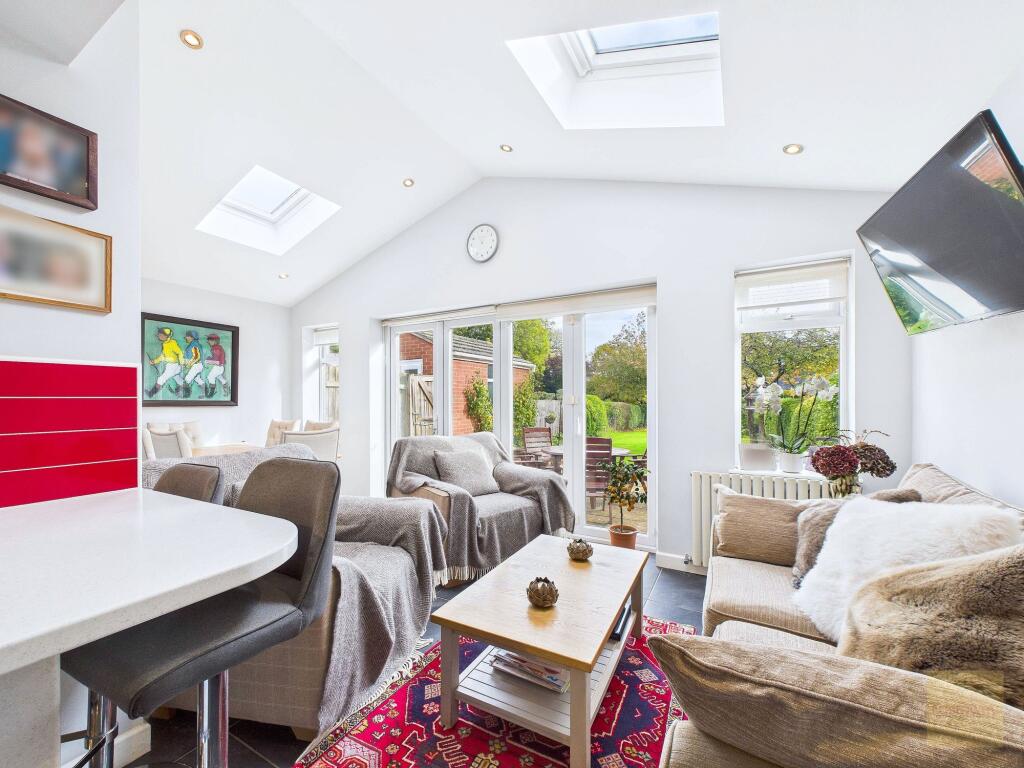 Ayston Road, Uppingham, LE15 - More