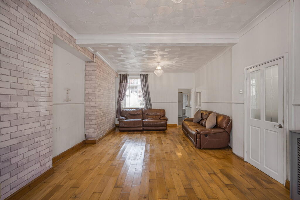 House in Cardiff - View 3