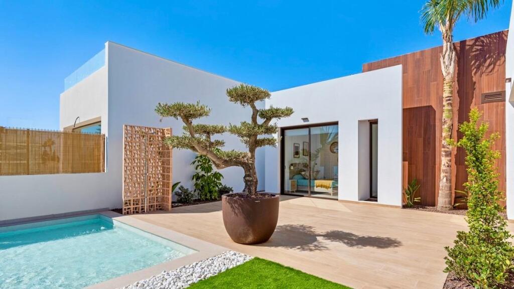 Main image of property: Murcia, Los Alcázares