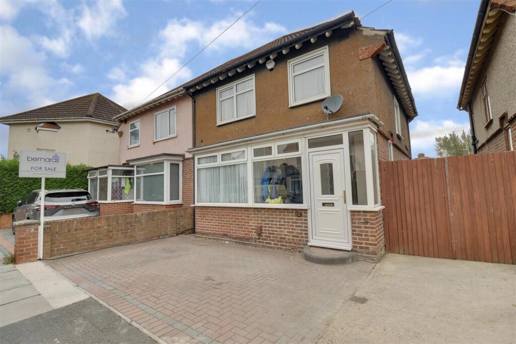 Main image of property: Pitreavie Road, Cosham