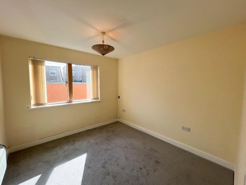 Apartment in Porthcawl, Nottage - More