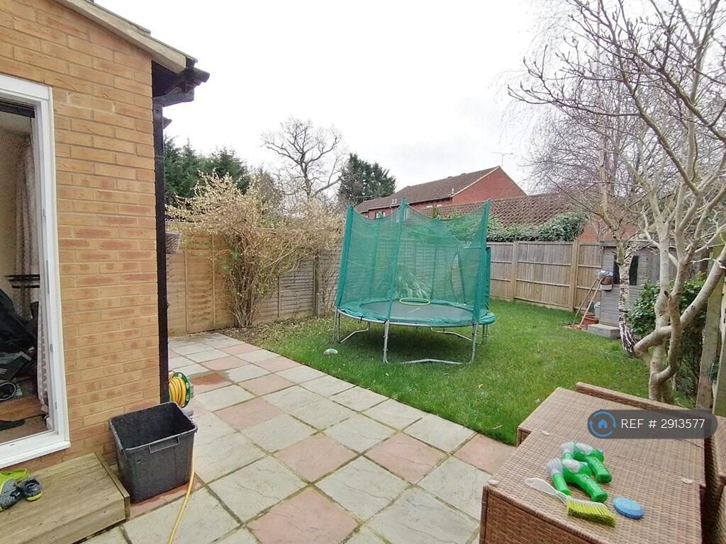 Main image of property: Chilcombe Way, Reading, RG6
