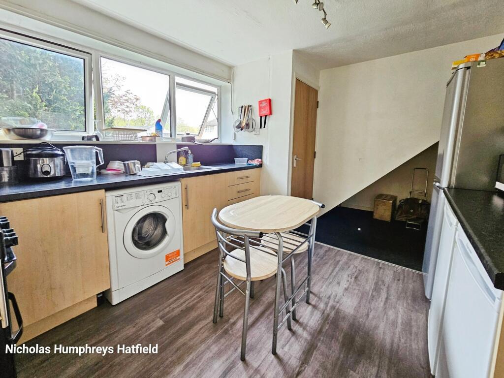 Additional image 4 of Coney Close, Hatfield, AL10