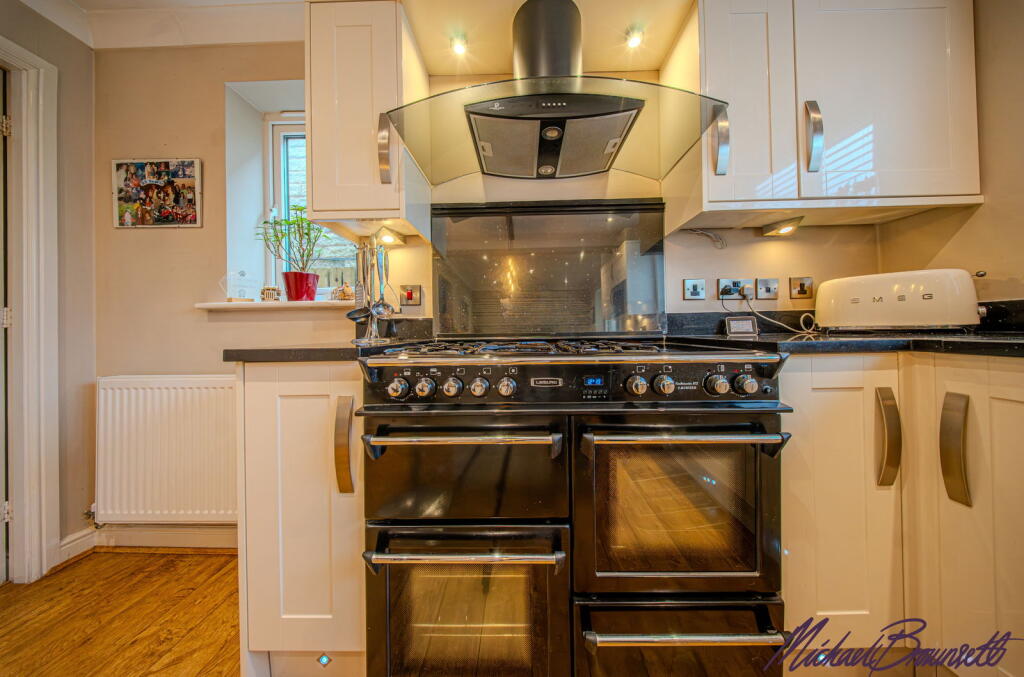 Additional image 6 of Oakhall Park, Thornton, Bradford, BD13 3QW