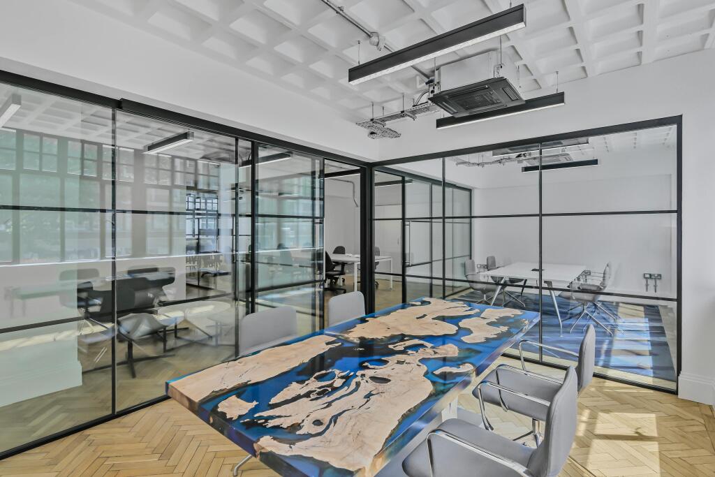 office 10.jpg