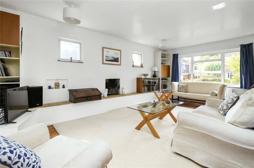 Silwood Close, Winchester, Hampshire, SO22 photo 2